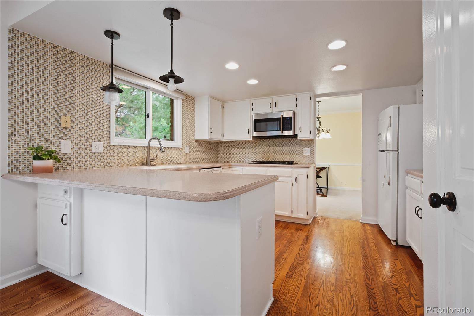8071 Sweet Water Road Lone Tree, CO 80124 - Photo 10 of 32