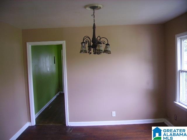 147 Crest Road East Bessemer, AL 35023 - Photo 6 of 17