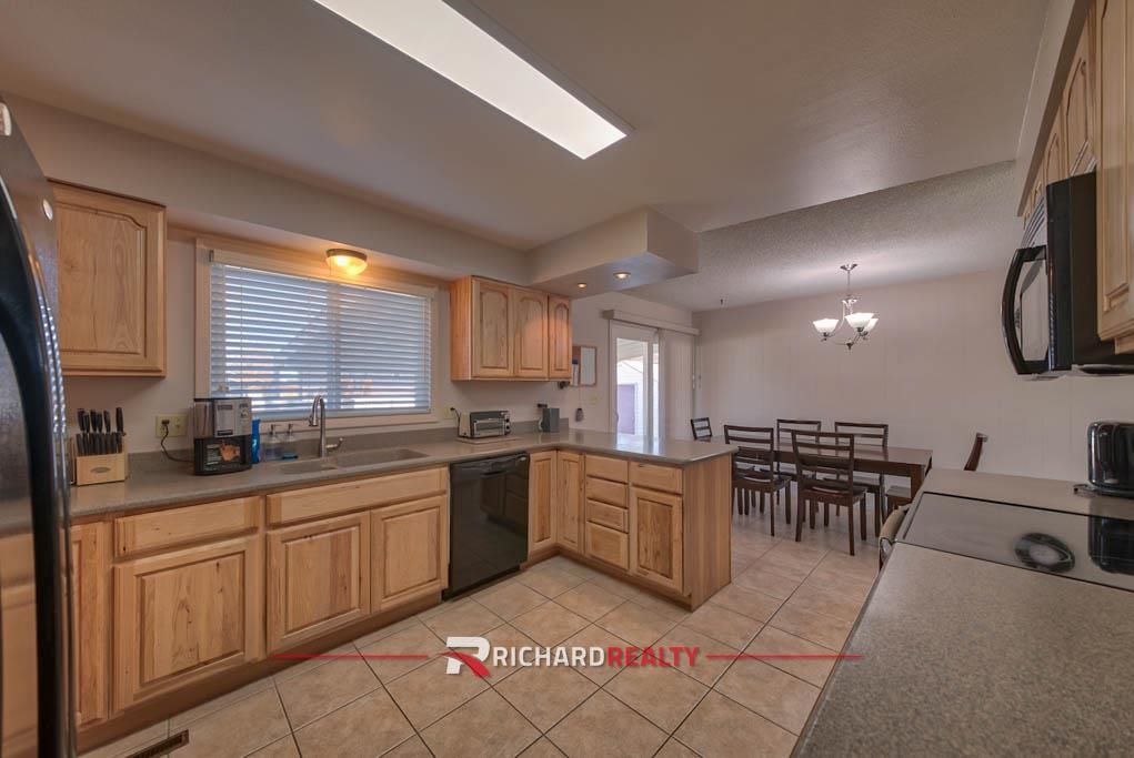 1831 Circle Road Worland, WY 82401 - Photo 10 of 28