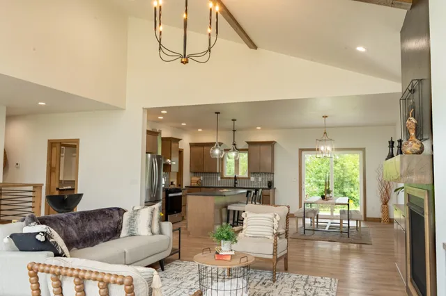 $683,000 | 1655 Arnie's Court, De Pere, WI 54115