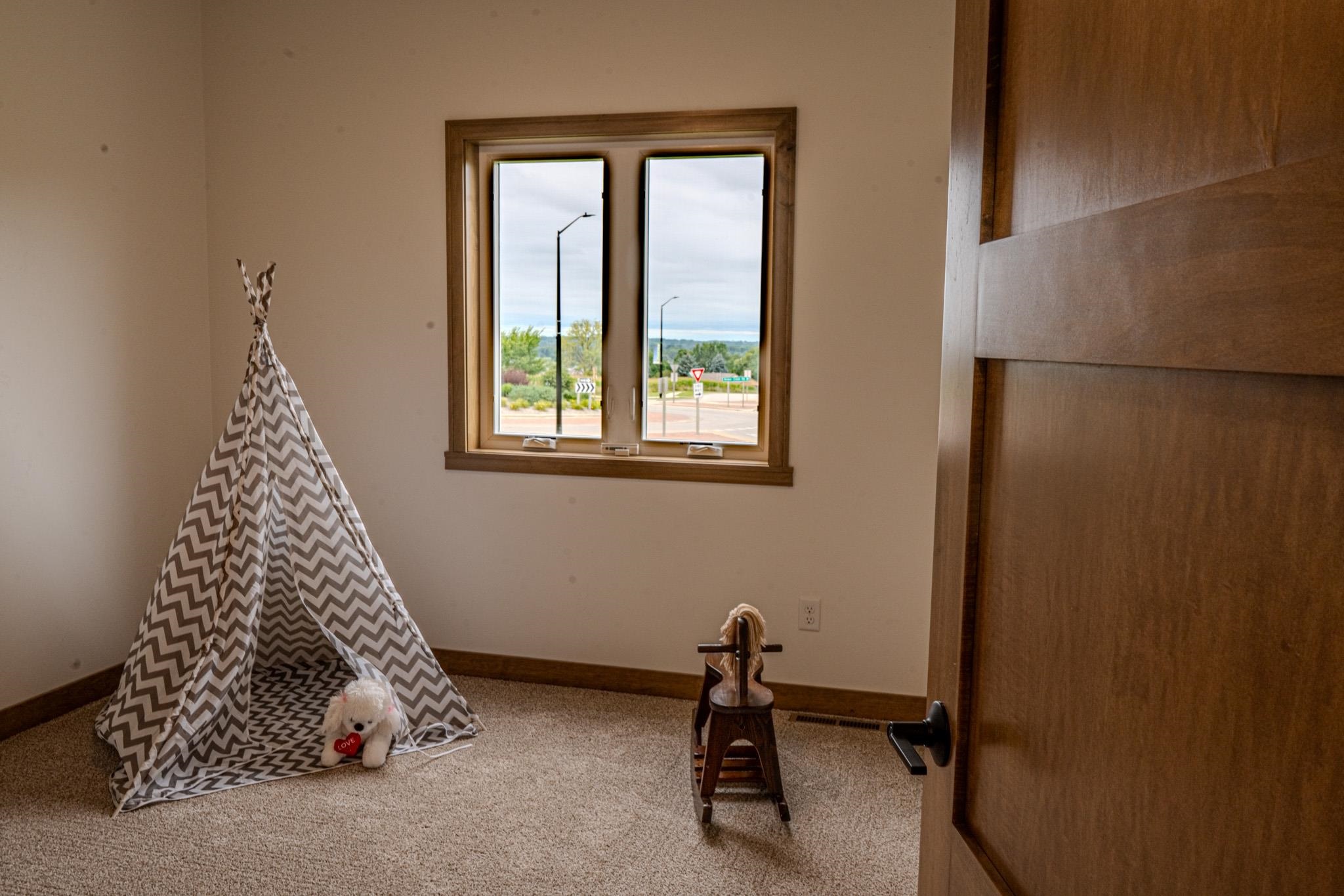 1655 Arnie's Court De Pere, WI 54115 - Photo 34 of 76