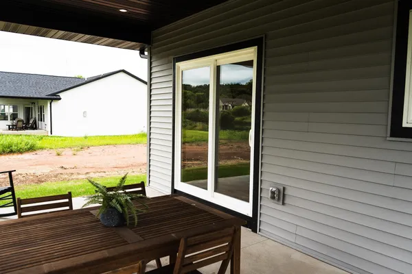 $683,000 | 1655 Arnie's Court, De Pere, WI 54115