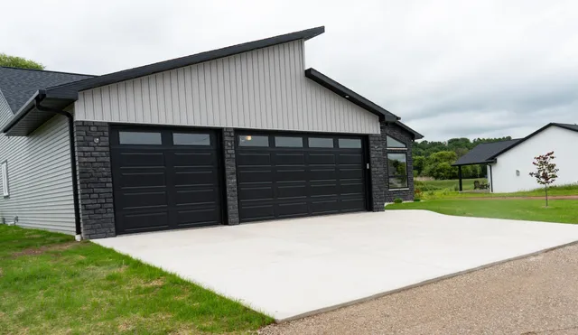 $683,000 | 1655 Arnie's Court, De Pere, WI 54115