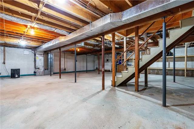 $799,900 | 35 Sunset Avenue, North Kingstown, RI 02874