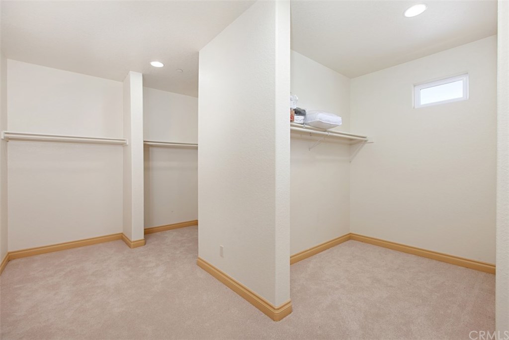 34310 Rawson Road Winchester, CA 92596 - Photo 33 of 63 Master closet