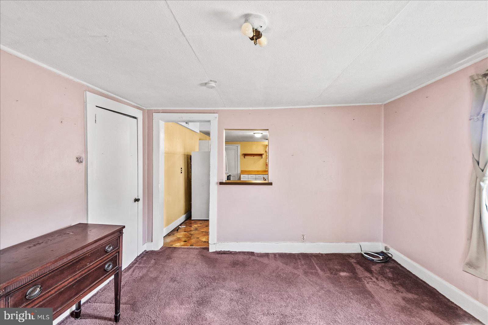 140 Barrett Heights Road Stafford, VA 22554 - Photo 12 of 39 a view of room with hardwood floor and cabinet
