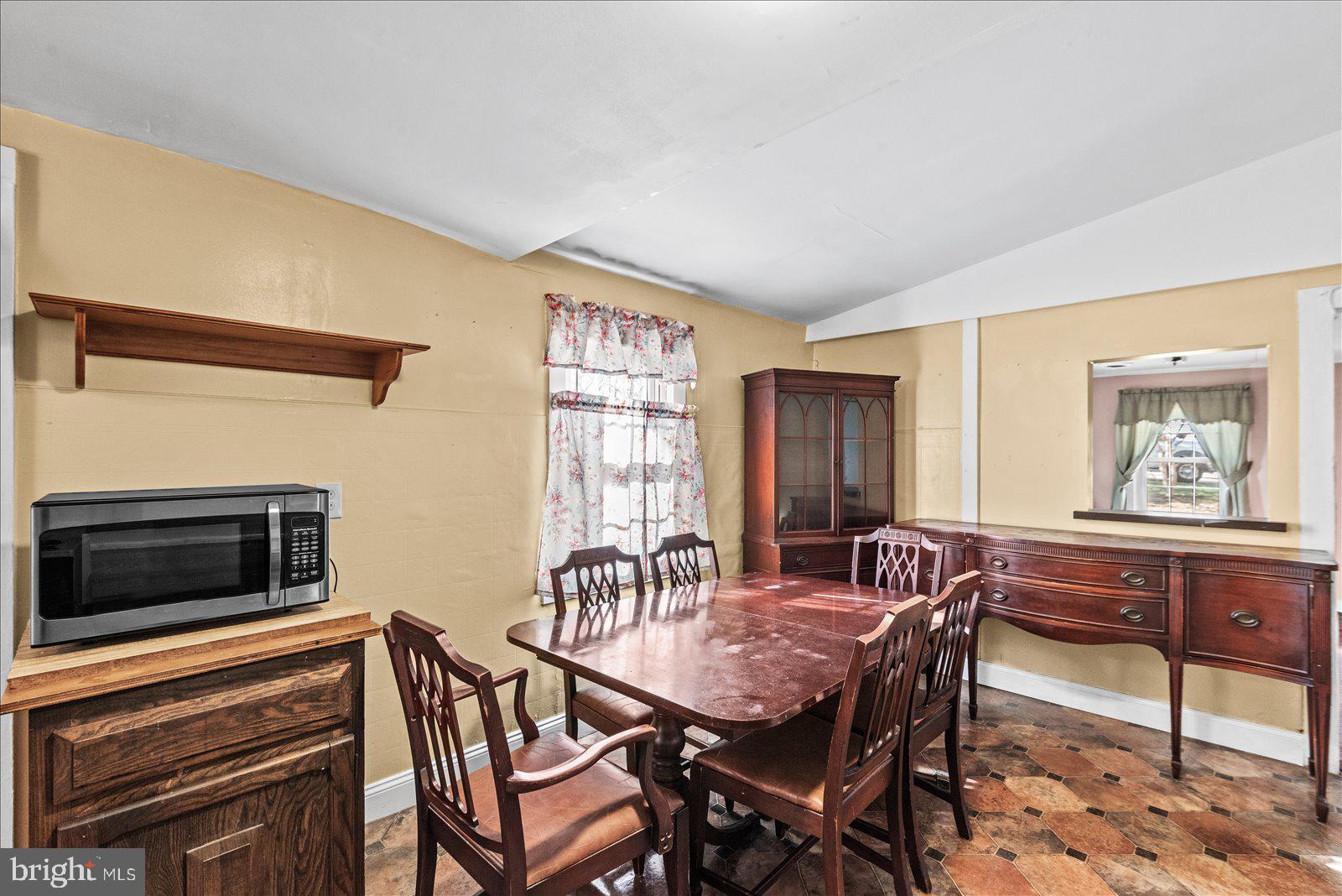 140 Barrett Heights Road Stafford, VA 22554 - Photo 7 of 39 a view of a dining room with furniture and window