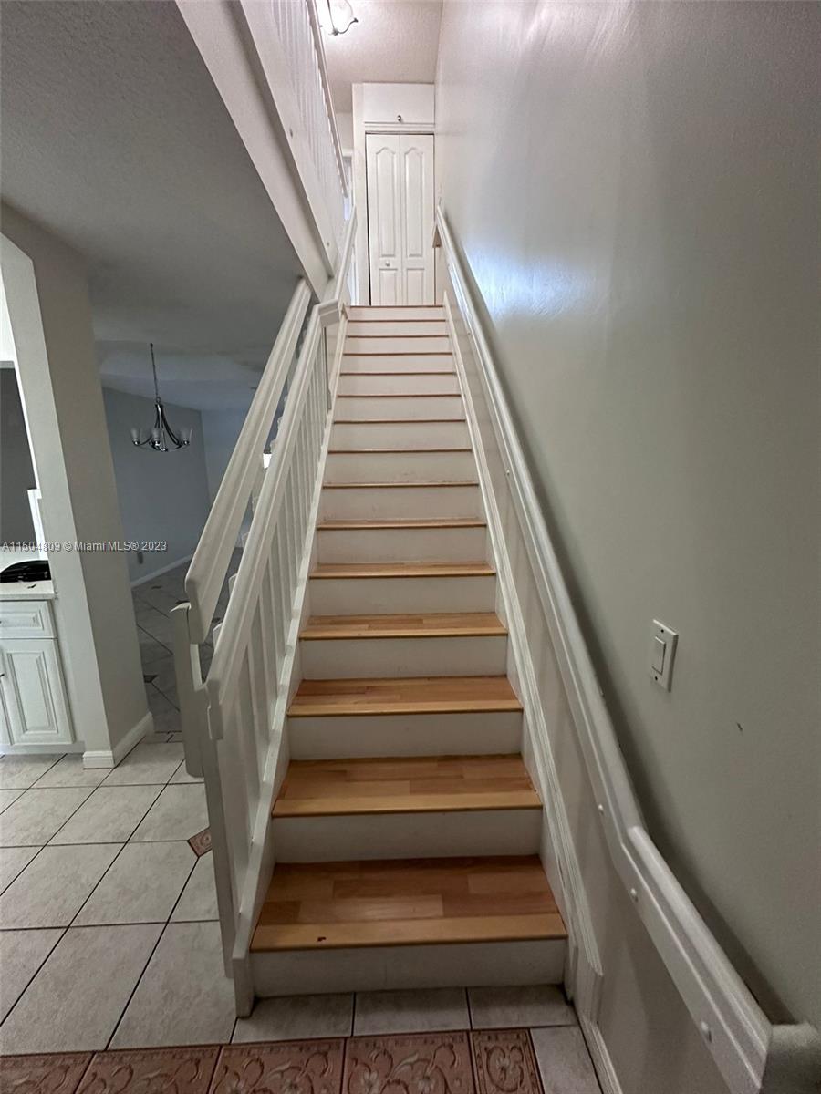 8260 Northwest 10th Street, Unit 7 Miami, FL 33126 - Photo 3 of 23 a view of entryway