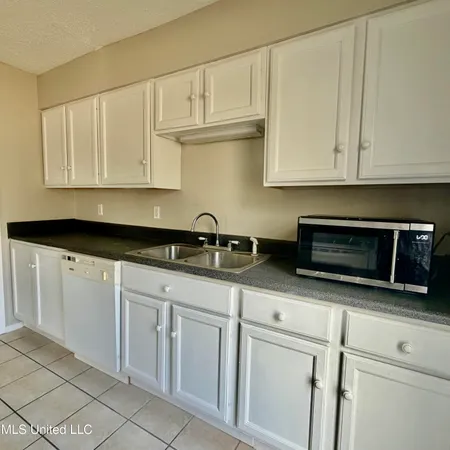 $179,900 | 2513 Calle Hermosa Street, Gautier, MS 39553