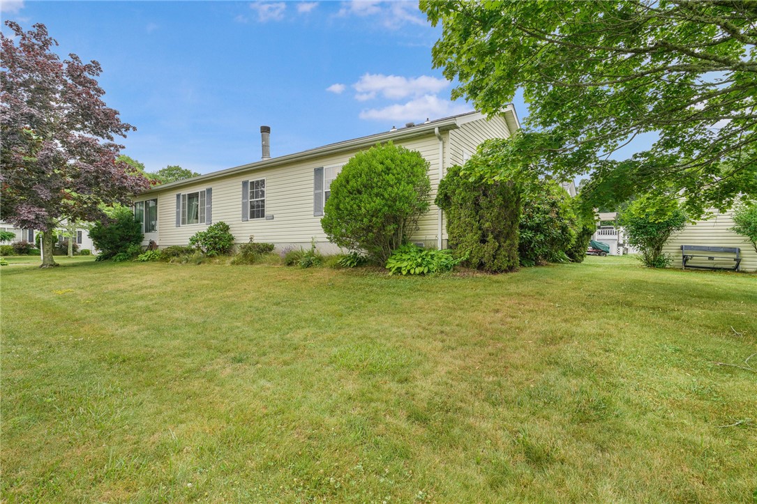 4 Nightingale Lane Tiverton, RI 02878 - Photo 18 of 21