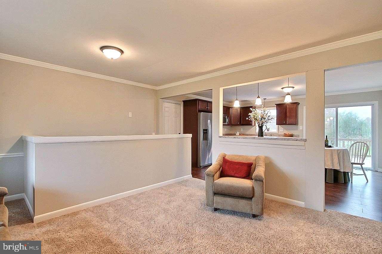 19 South Ridge Road Thomasville, PA 17364 - Photo 4 of 26
