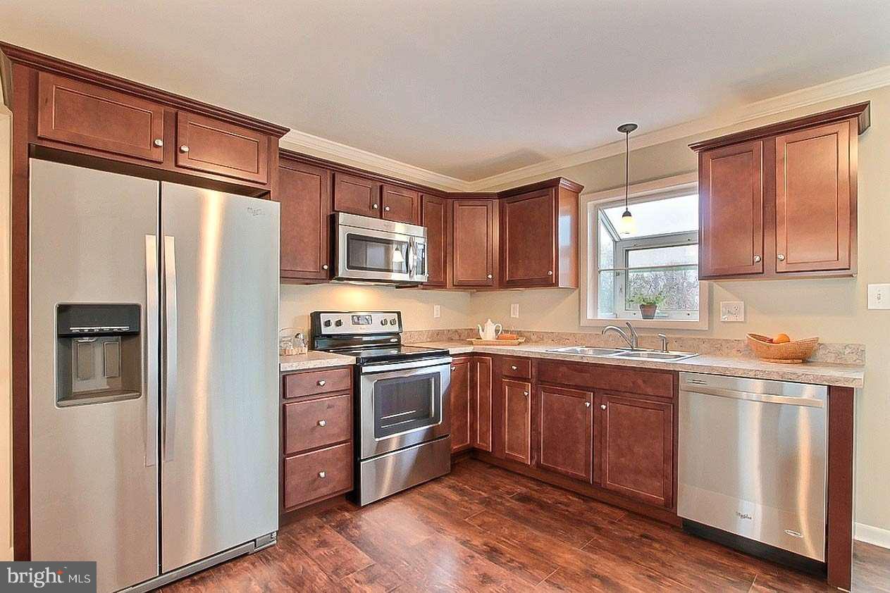 19 South Ridge Road Thomasville, PA 17364 - Photo 8 of 26