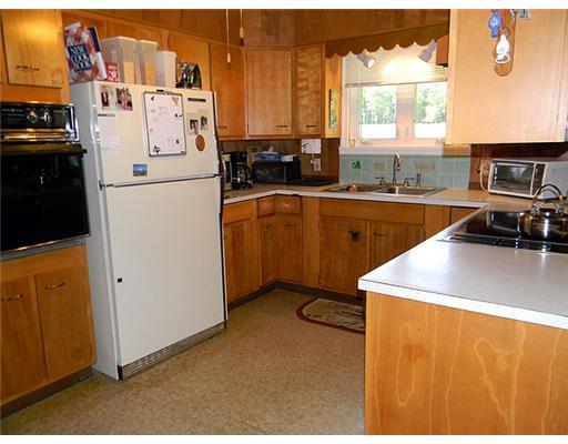 43 Ferry Road Lisbon, ME 04250 - Photo 4 of 20 Kitchen.