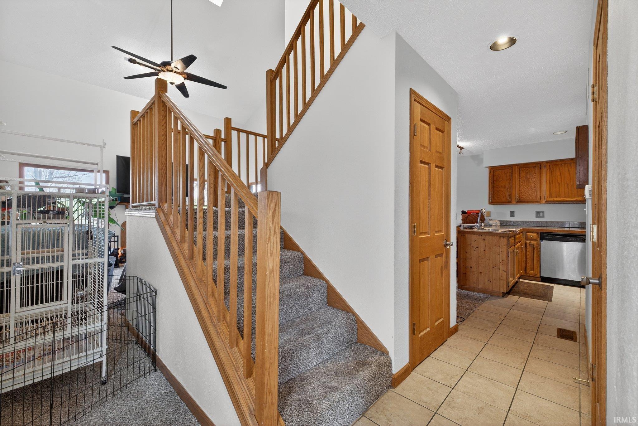 9557 South Lake Ridge Drive, Unit 140 Bloomington, IN 47401 - Photo 4 of 17