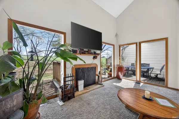 $239,000 | 9557 South Lake Ridge Drive, Unit 140, Bloomington, IN 47401
