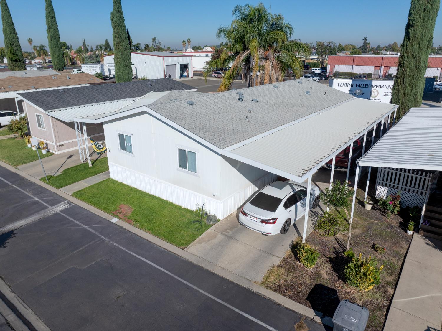 6450 North Winton Way, Unit 76 Winton, CA 95301 - Photo 31 of 36 an aerial view of a house with a yard