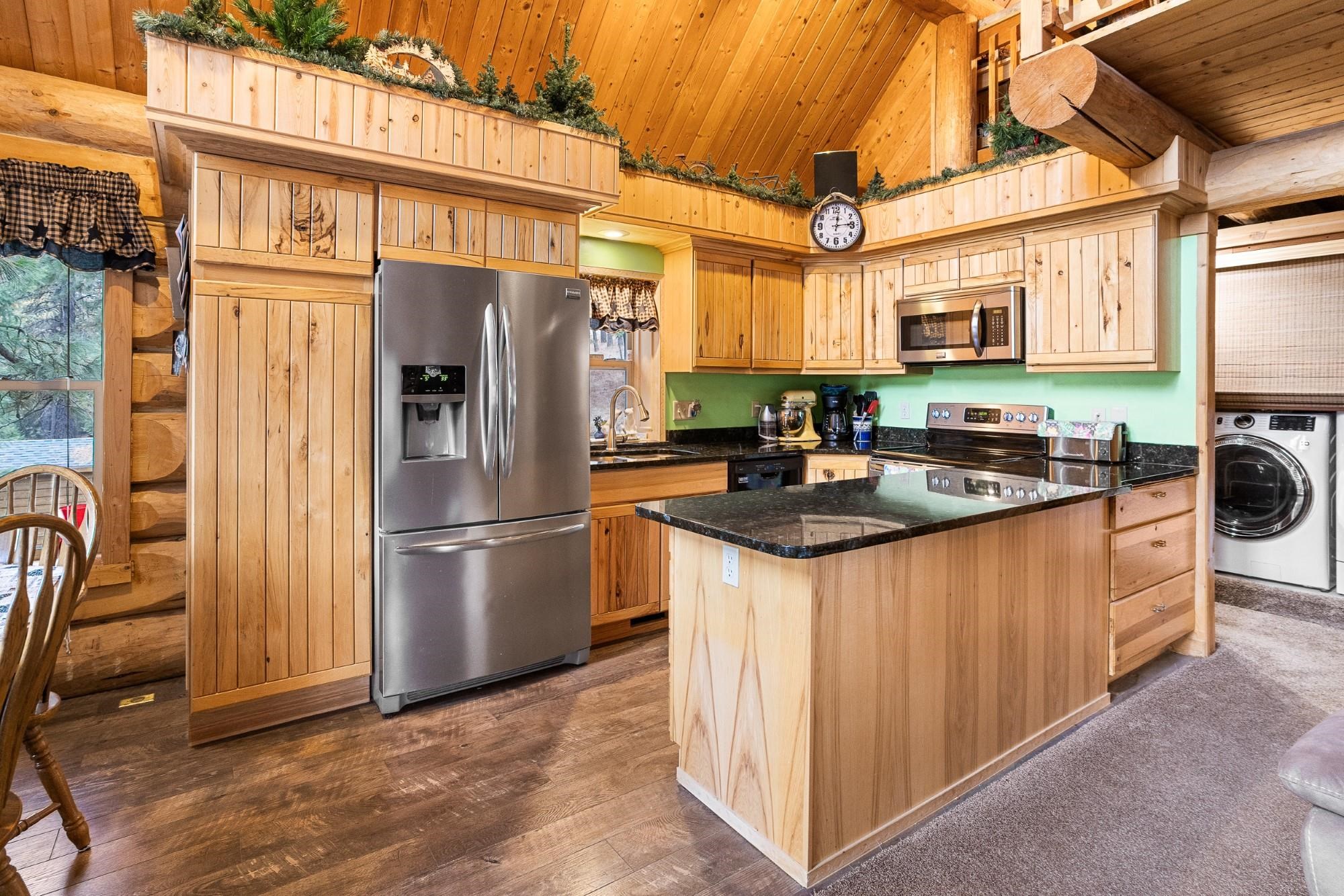 5059 South Swenson Road Deer Park, WA 99006 - Photo 8 of 48 Gallery Image 8