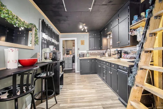 $164,900 | 1537 Moyer Avenue, Elkhart, IN 46516