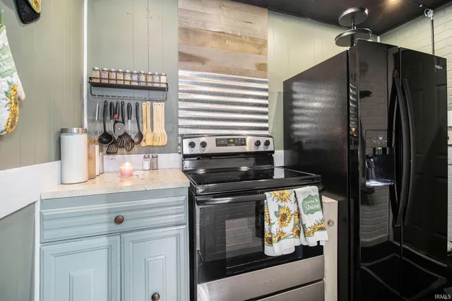 $164,900 | 1537 Moyer Avenue, Elkhart, IN 46516