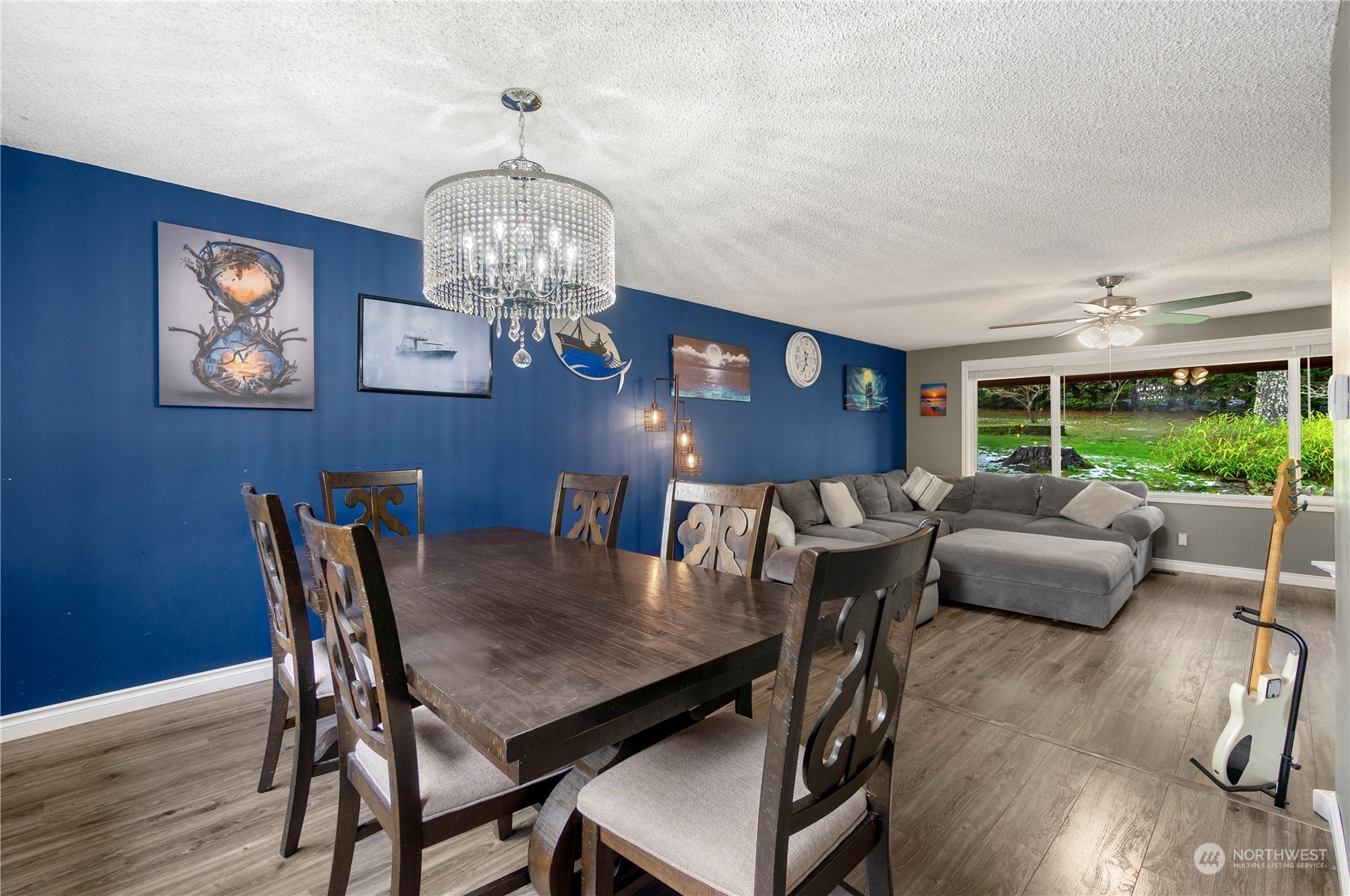 2712 Seminary Hill Road Centralia, WA 98531 - Photo 14 of 40 a view of a dining room with furniture window and wooden floor