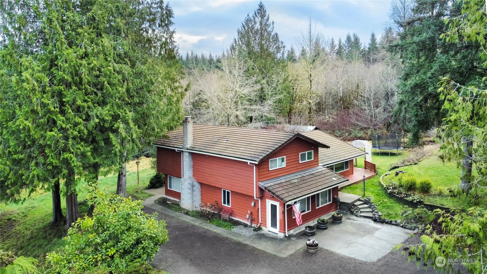 2712 Seminary Hill Road Centralia, WA 98531 - Photo 2 of 40