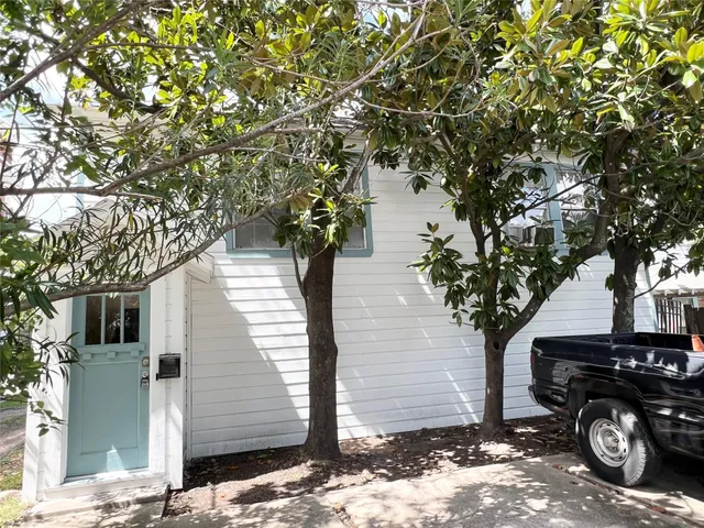 $1,150 | 101 West 12th Street, Unit UP, Houston, TX 77008