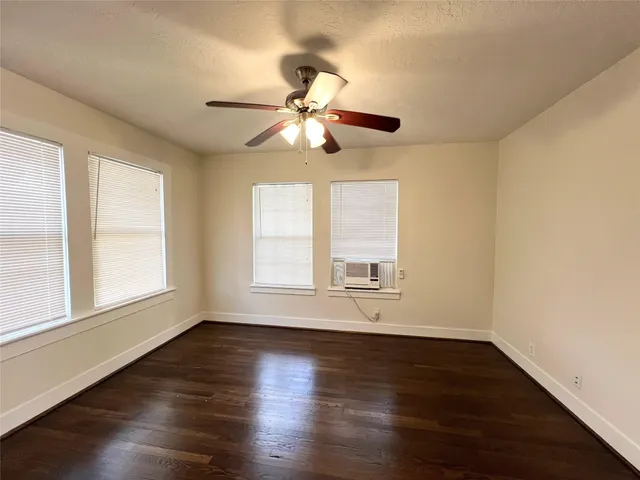 $1,075 | 101 West 12th Street, Unit UP, Houston, TX 77008