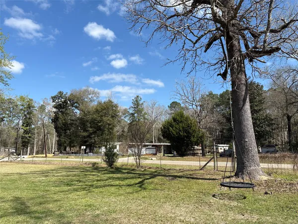 $130,000 | 1821 East Beverly Drive, Shepherd, TX 77371