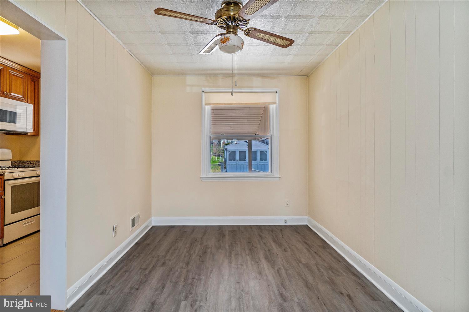425 Torner Road Baltimore, MD 21221 - Photo 11 of 30