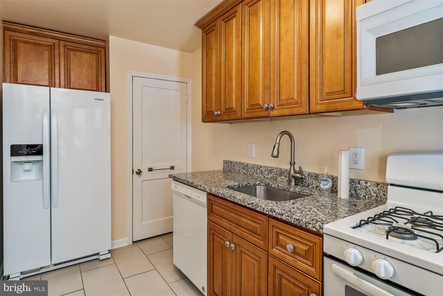 425 Torner Road Baltimore, MD 21221 - Photo 15 of 30