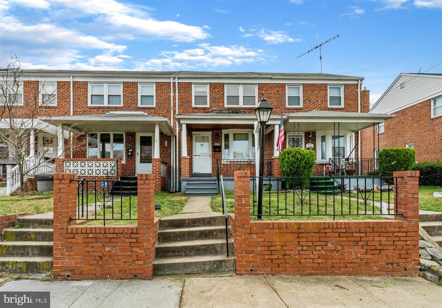 425 Torner Road Baltimore, MD 21221 - Photo 3 of 30