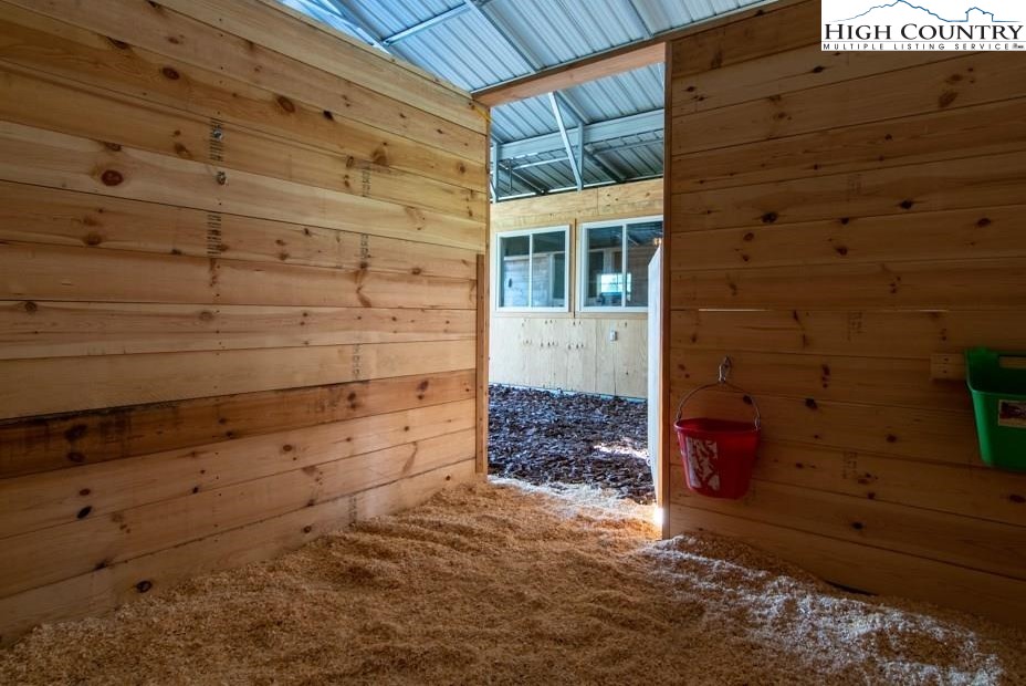 906 Collins Road Sparta, NC 28675 - Photo 31 of 43 Gallery Image 31