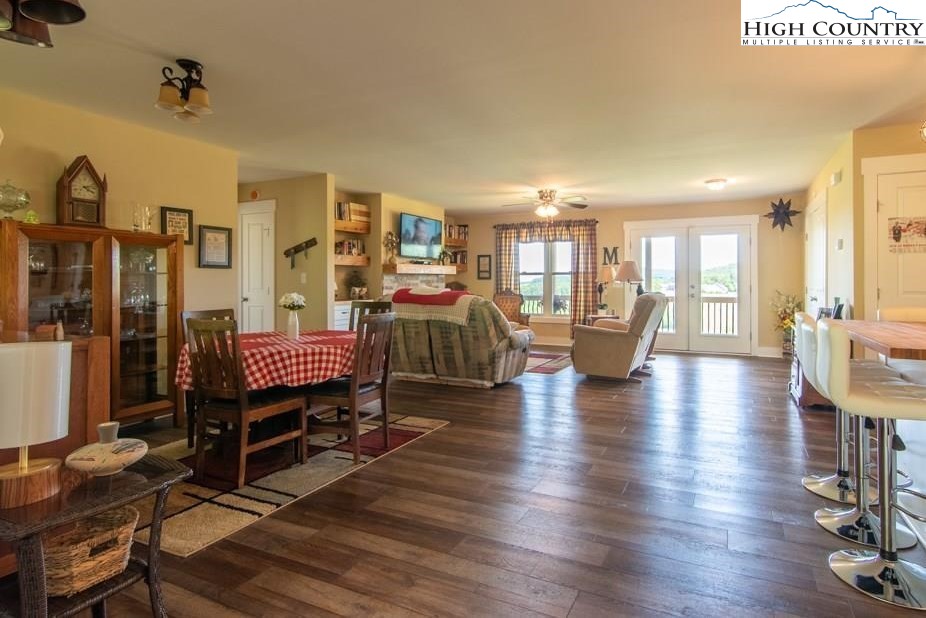 906 Collins Road Sparta, NC 28675 - Photo 6 of 43 Gallery Image 6