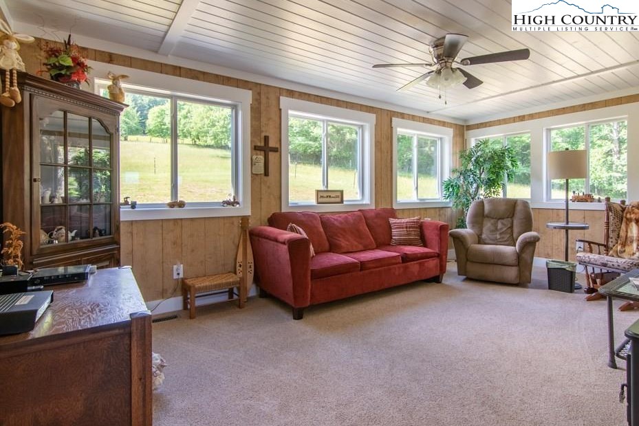 906 Collins Road Sparta, NC 28675 - Photo 9 of 43 Gallery Image 9