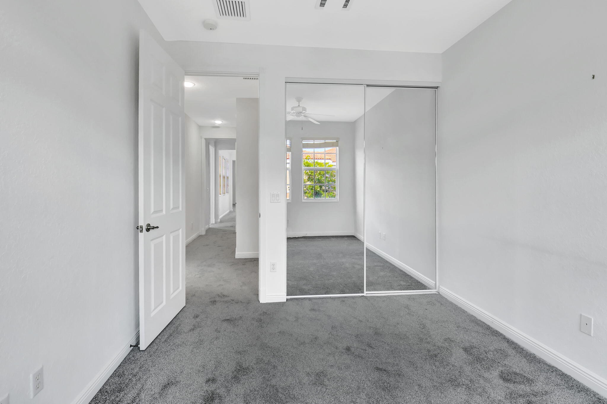 838 Northwest 83rd Lane Boca Raton, FL 33487 - Photo 37 of 68 38-web-or-mls-DSC_9436