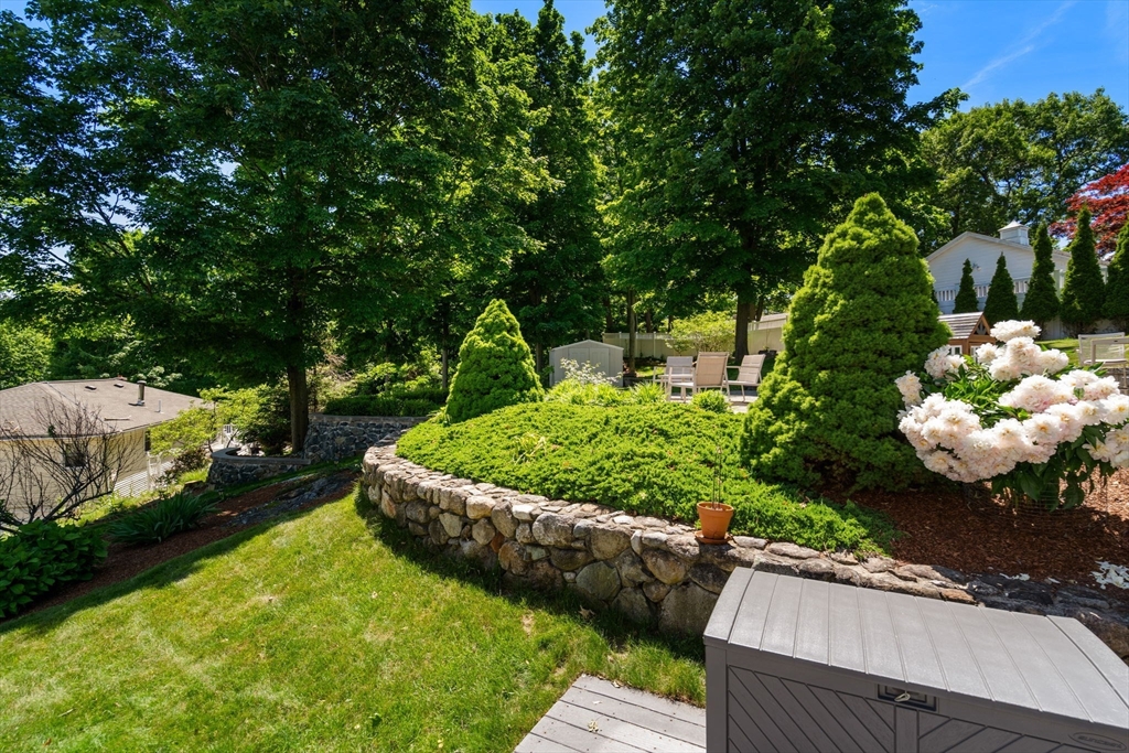 5 Patrick Circle Stoneham, MA 02180 - Photo 33 of 40