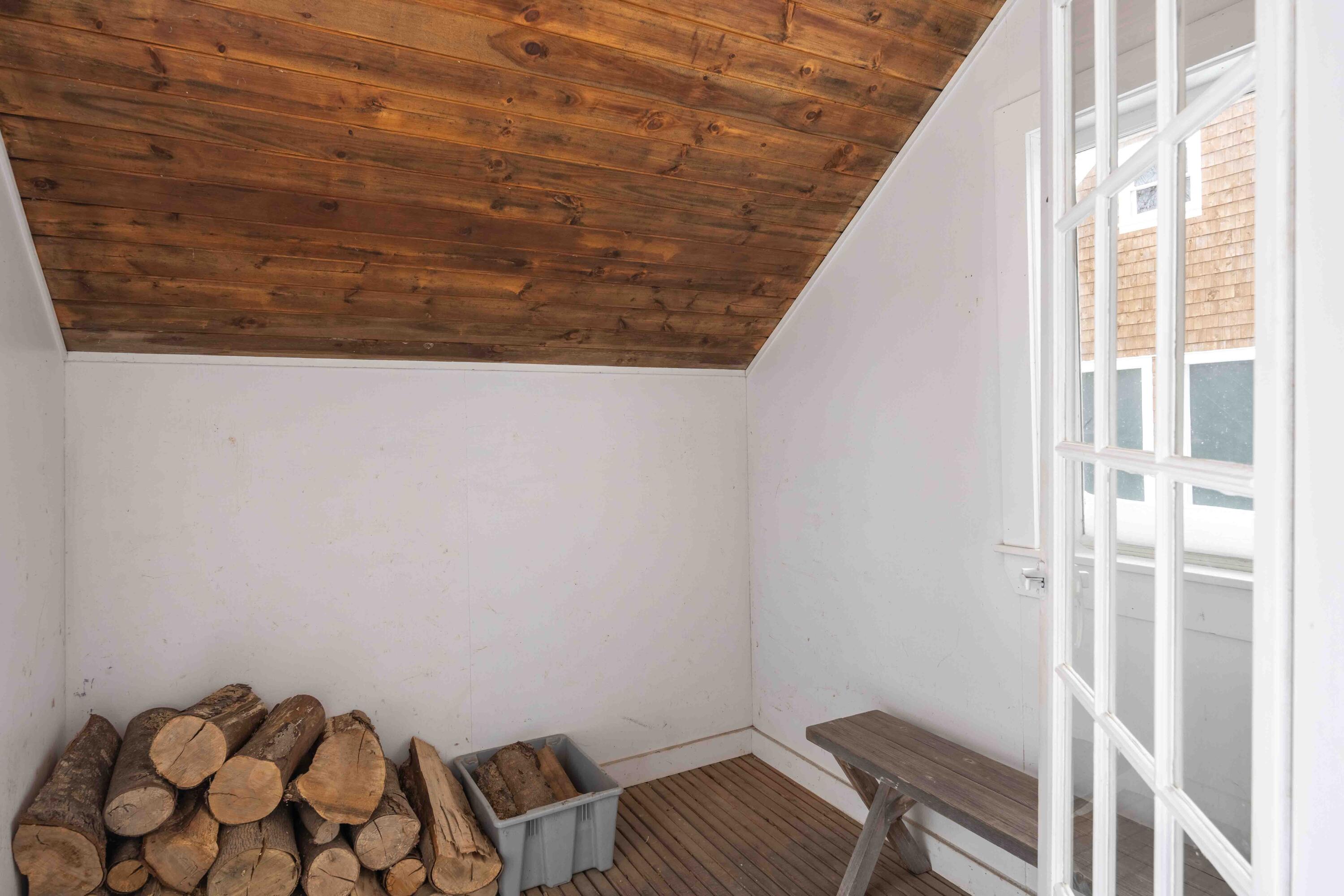11 Megquier Hill Road Poland, ME 04274 - Photo 9 of 41 Entryway