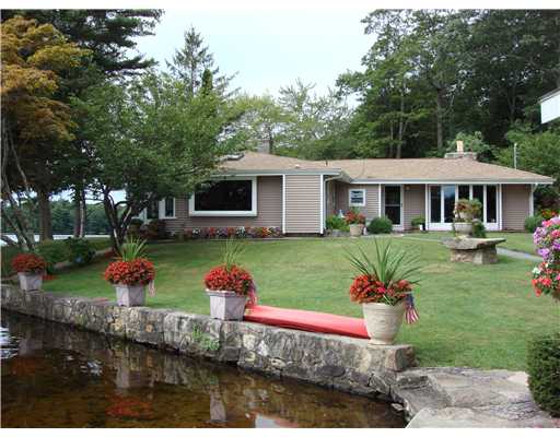 2525 Harkney Hill Road Coventry, RI 02816 - Photo 1 of 12 Exterior Front.