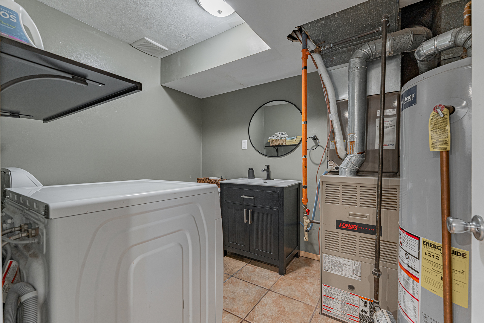 805 South Grove Street Normal, IL 61761 - Photo 12 of 32 a utility room with dryer and washer