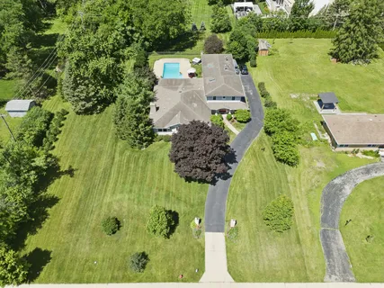 $1,329,000 | 6730 South Madison Street, Willowbrook, IL 60527