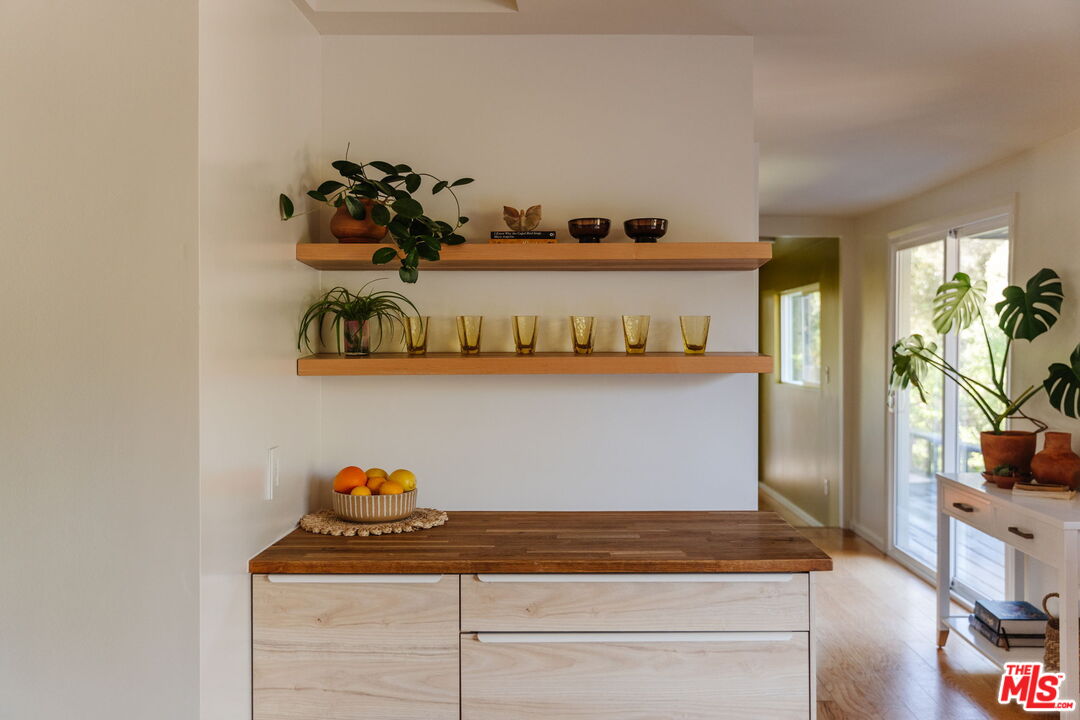 20906 Fontaine Road Topanga, CA 90290 - Photo 11 of 73