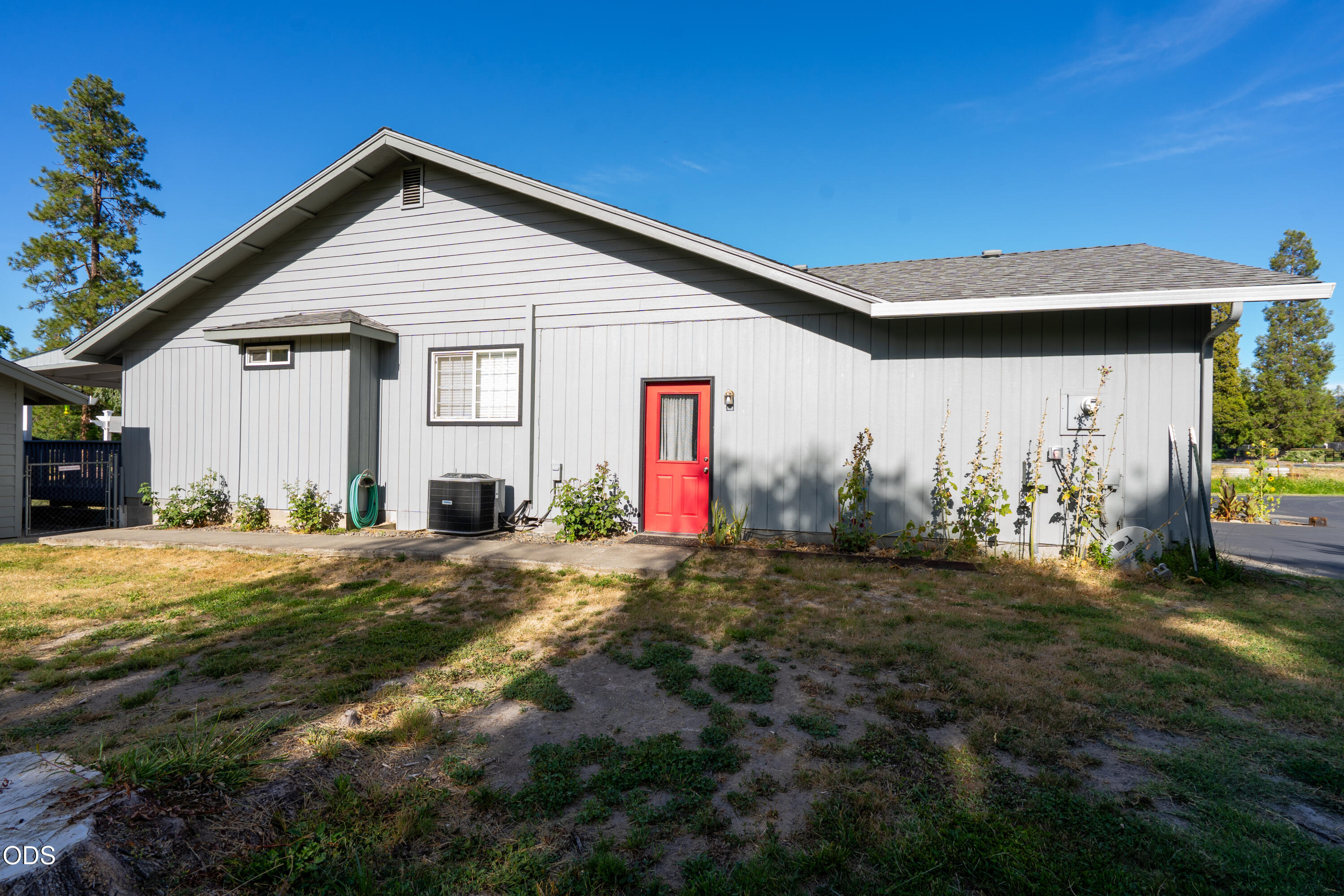 3326 Leonard Road Grants Pass, OR 97527 - Photo 61 of 87