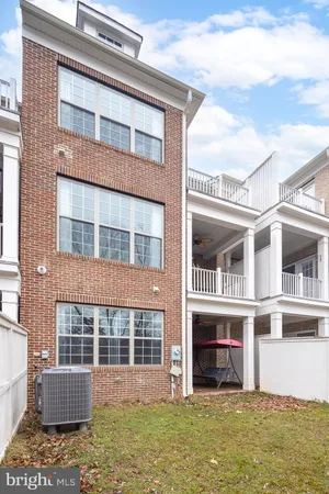 $4,400 | 7933 Turtle Creek Circle, Gainesville, VA 20155