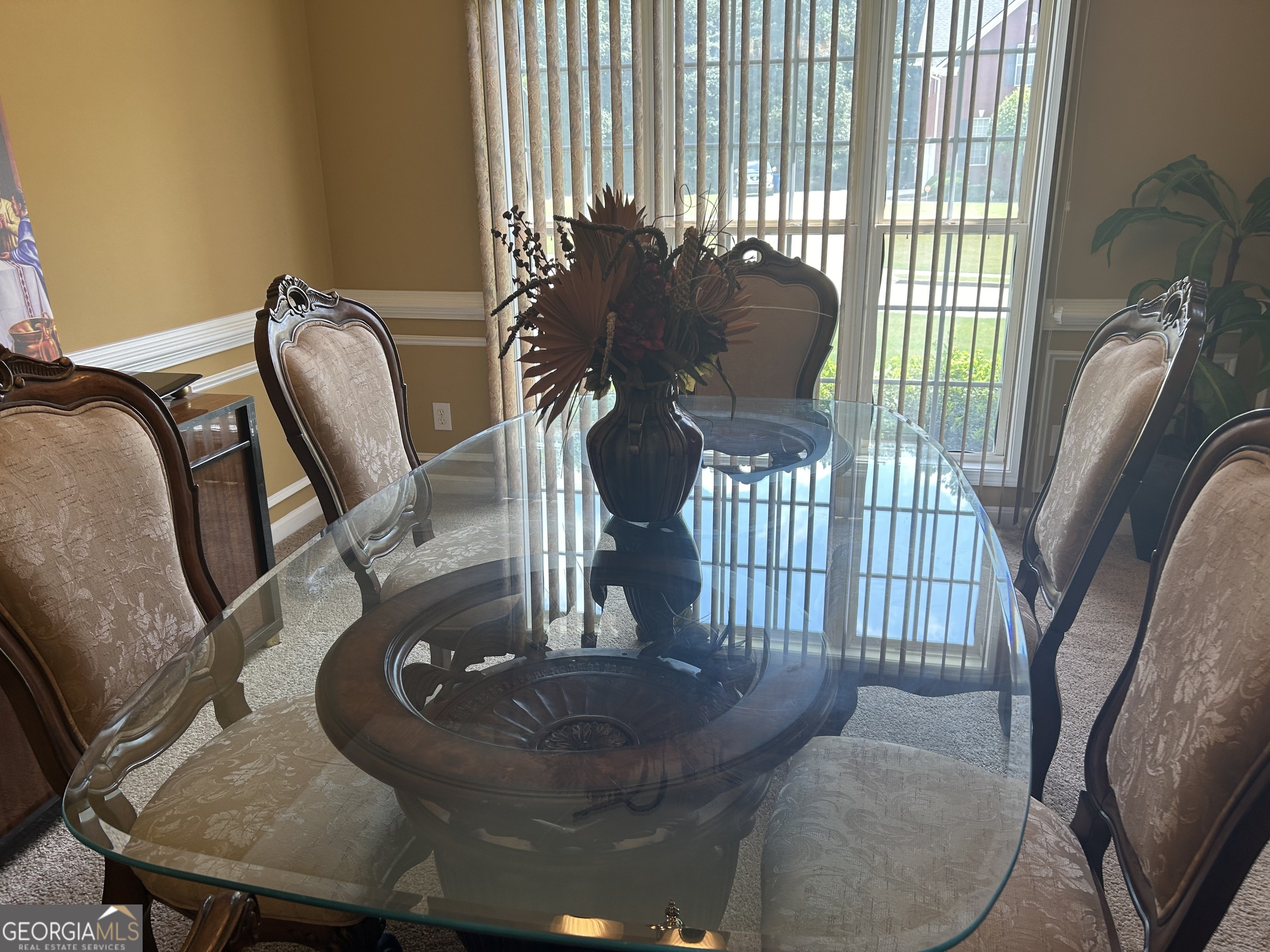 1221 Rhodes Walk Southwest Conyers, GA 30094 - Photo 5 of 19 a view of a livingroom with furniture