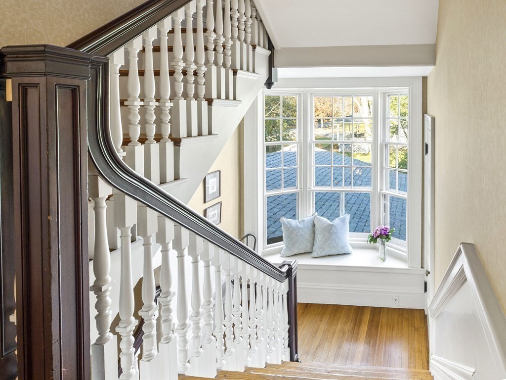 38 Dover Road Wellesley, MA 02482 - Photo 14 of 22