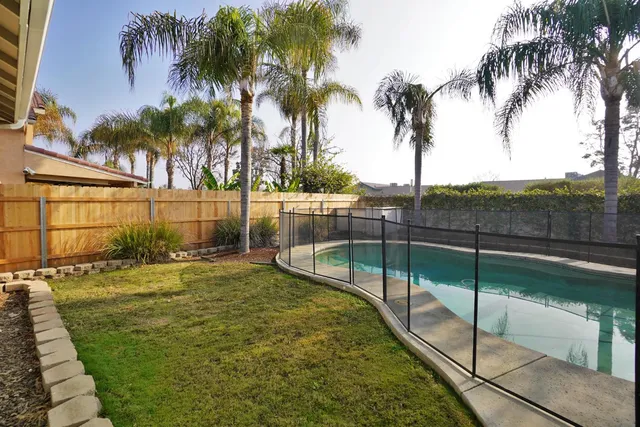 $470,000 | 845 Redwood Circle, Hanford, CA 93230