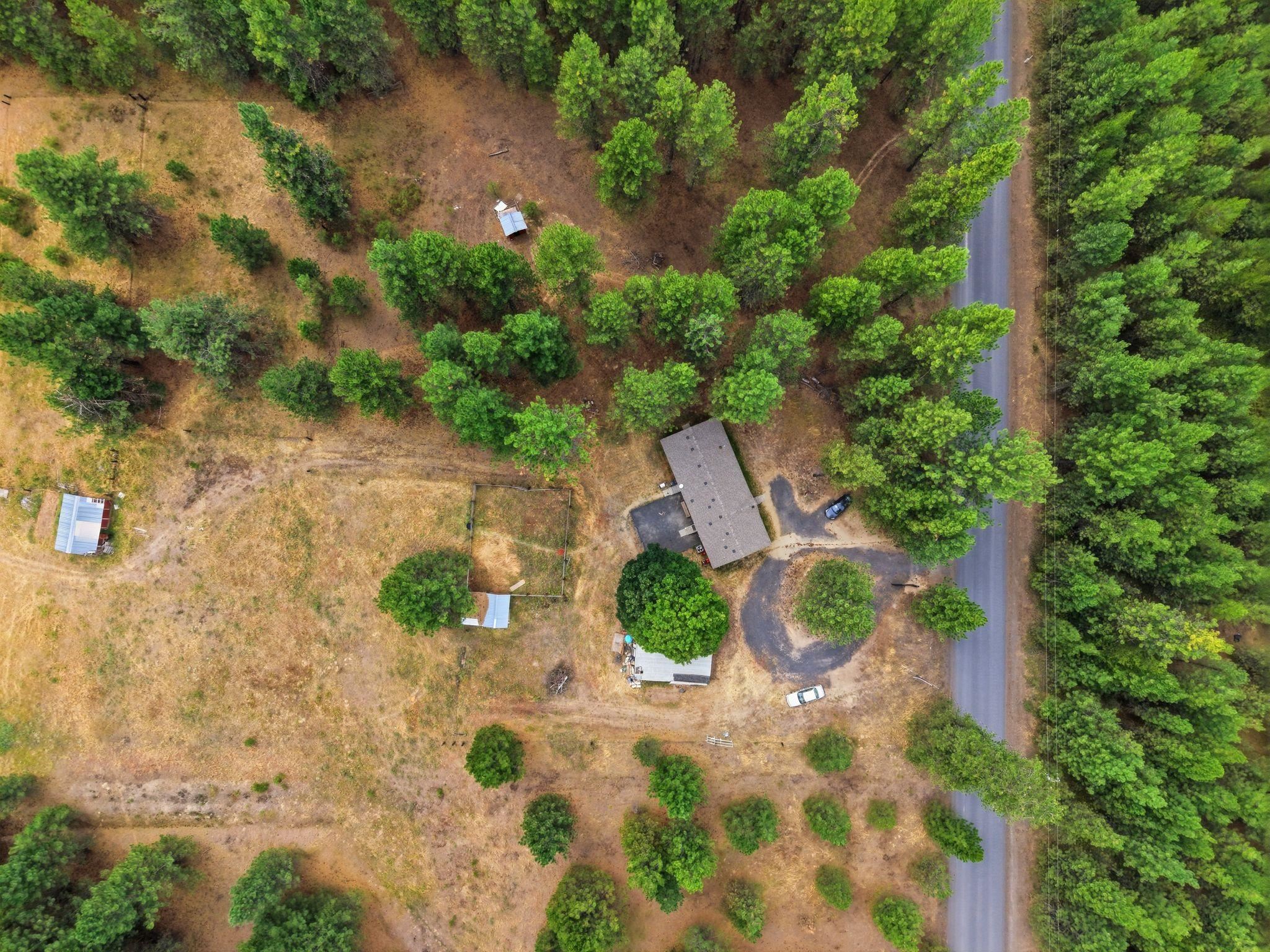 11914 East Laurel Road Elk, WA 99009 - Photo 26 of 31