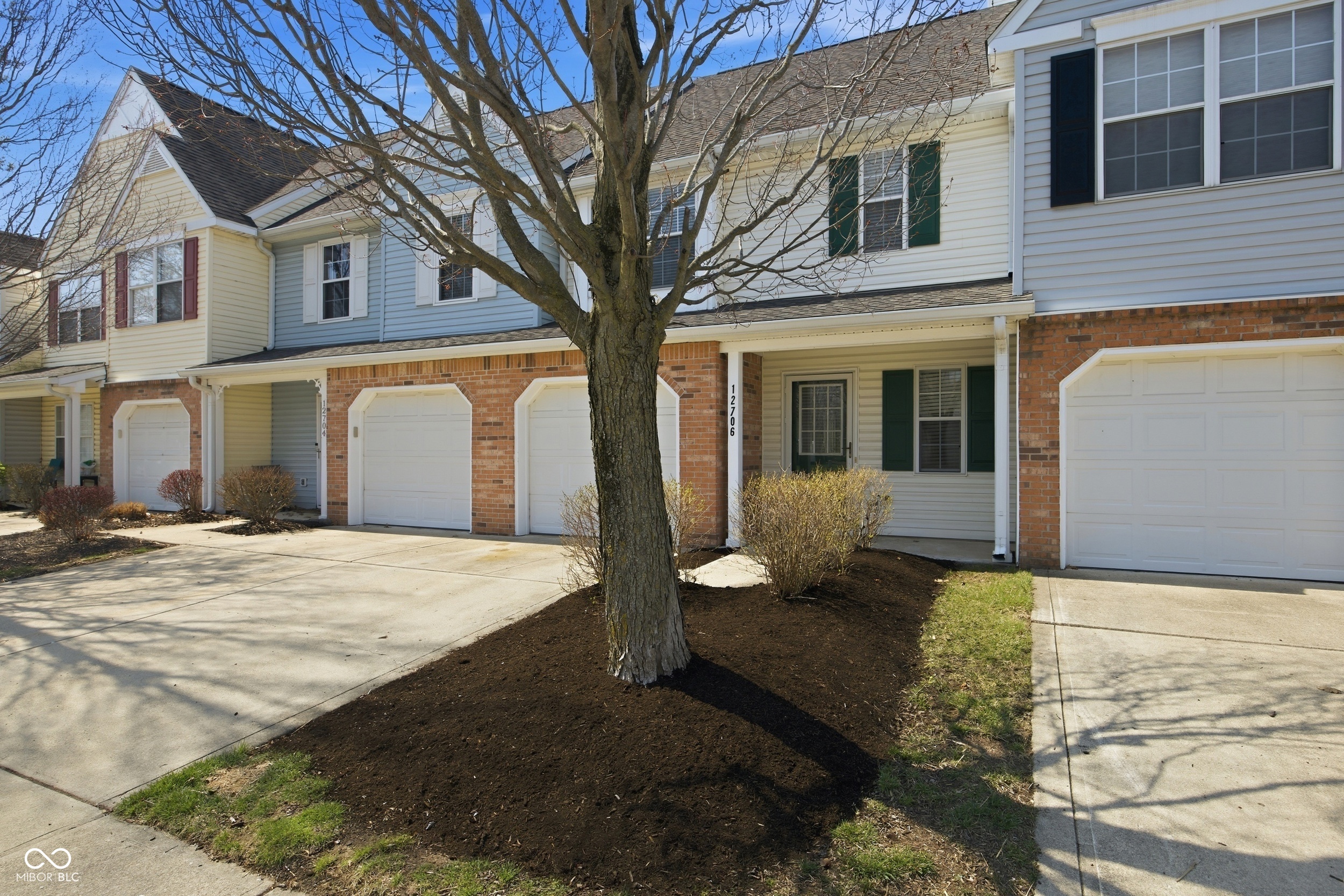 12706 Brewton Street Fishers, IN 46038 - Photo 2 of 44