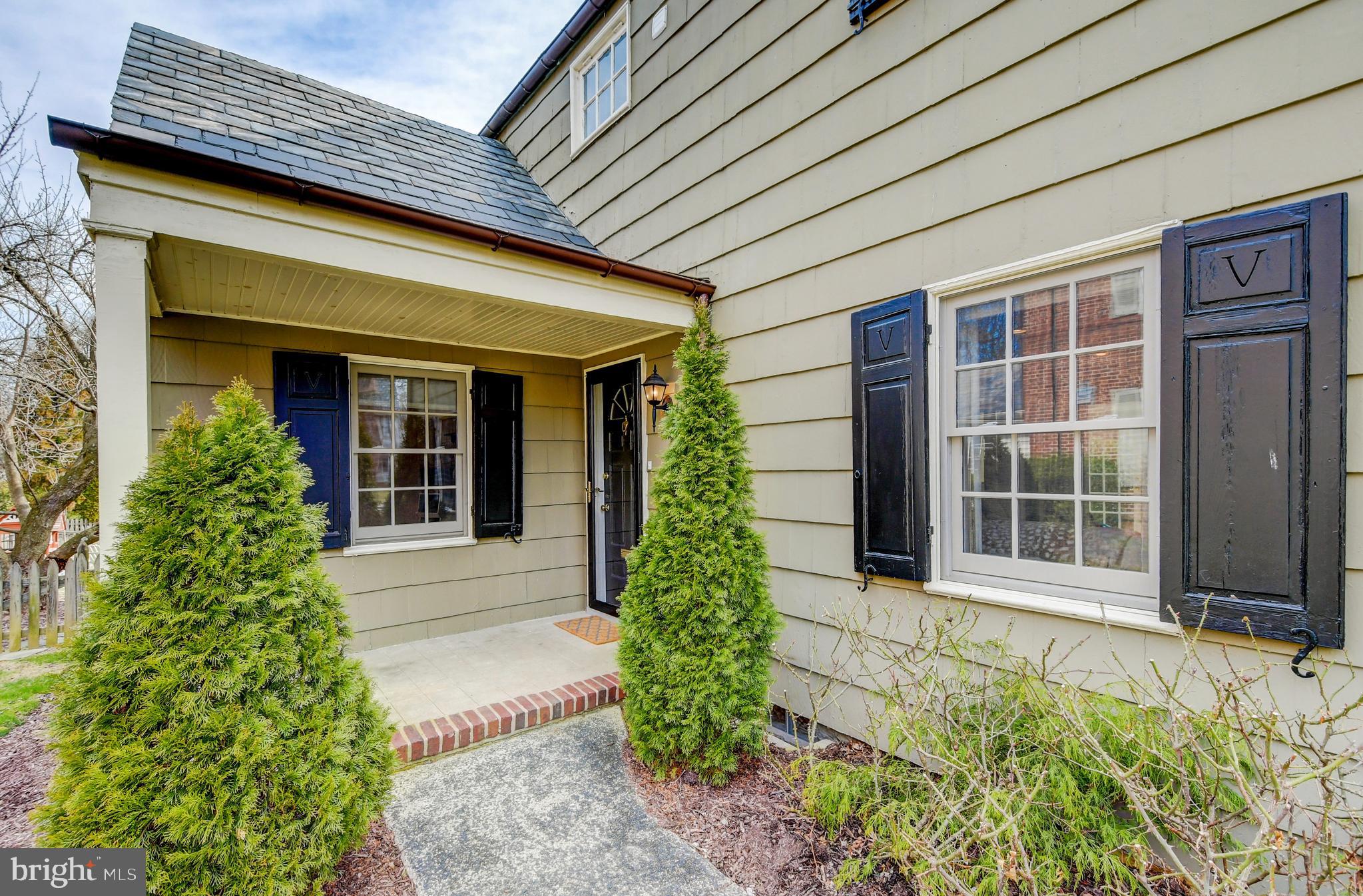 204 Upnor Road Baltimore, MD 21212 - Photo 3 of 45