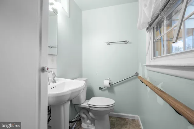 $410,000 | 23 Dark Leaf Drive, Hamilton, NJ 08610